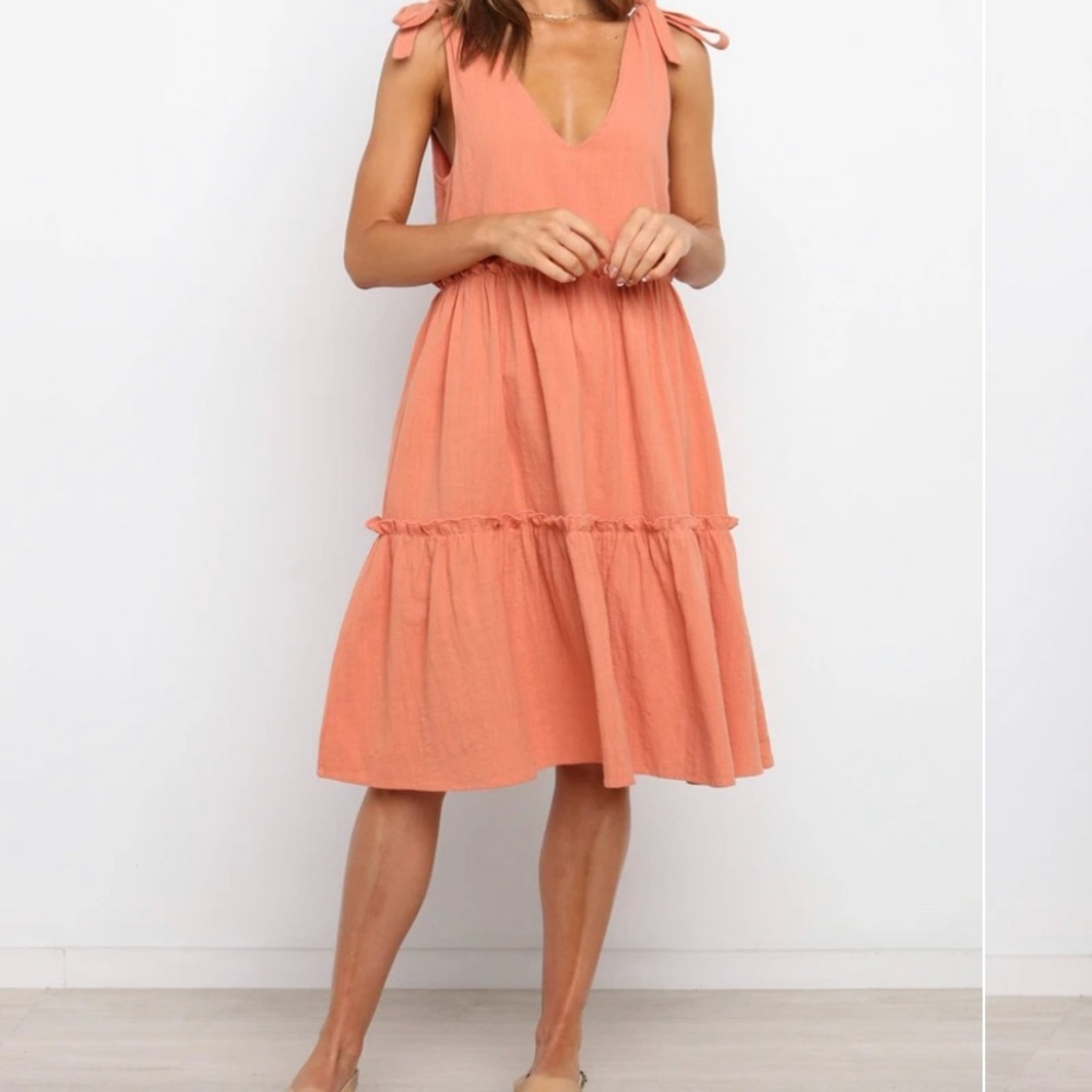 Rust colored midi dress with pockets